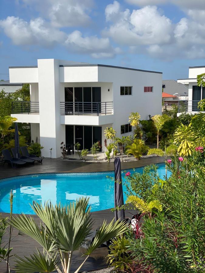 Tucan Resort & Spa 帕拉马里博 外观 照片